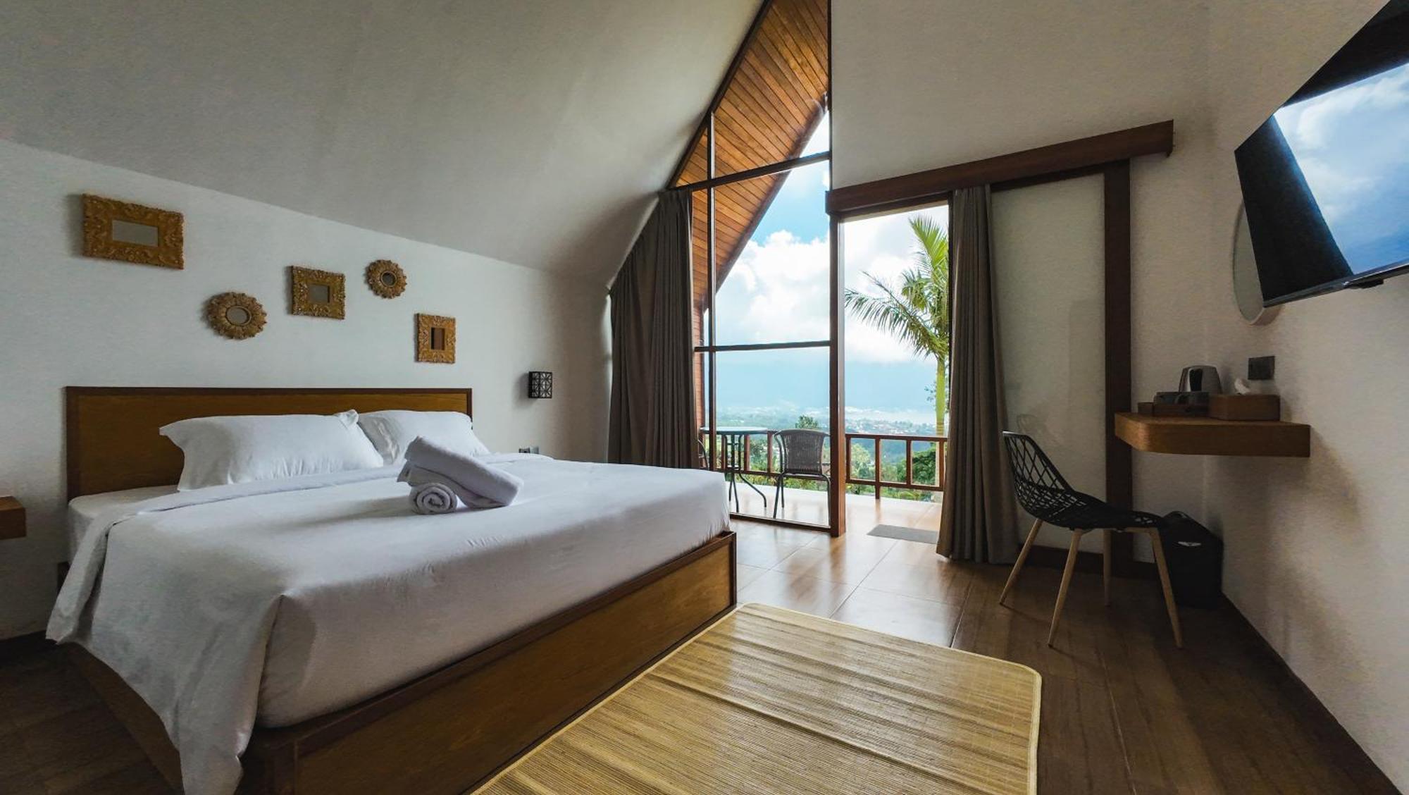 Catu Glamping Bedugul Lodge *