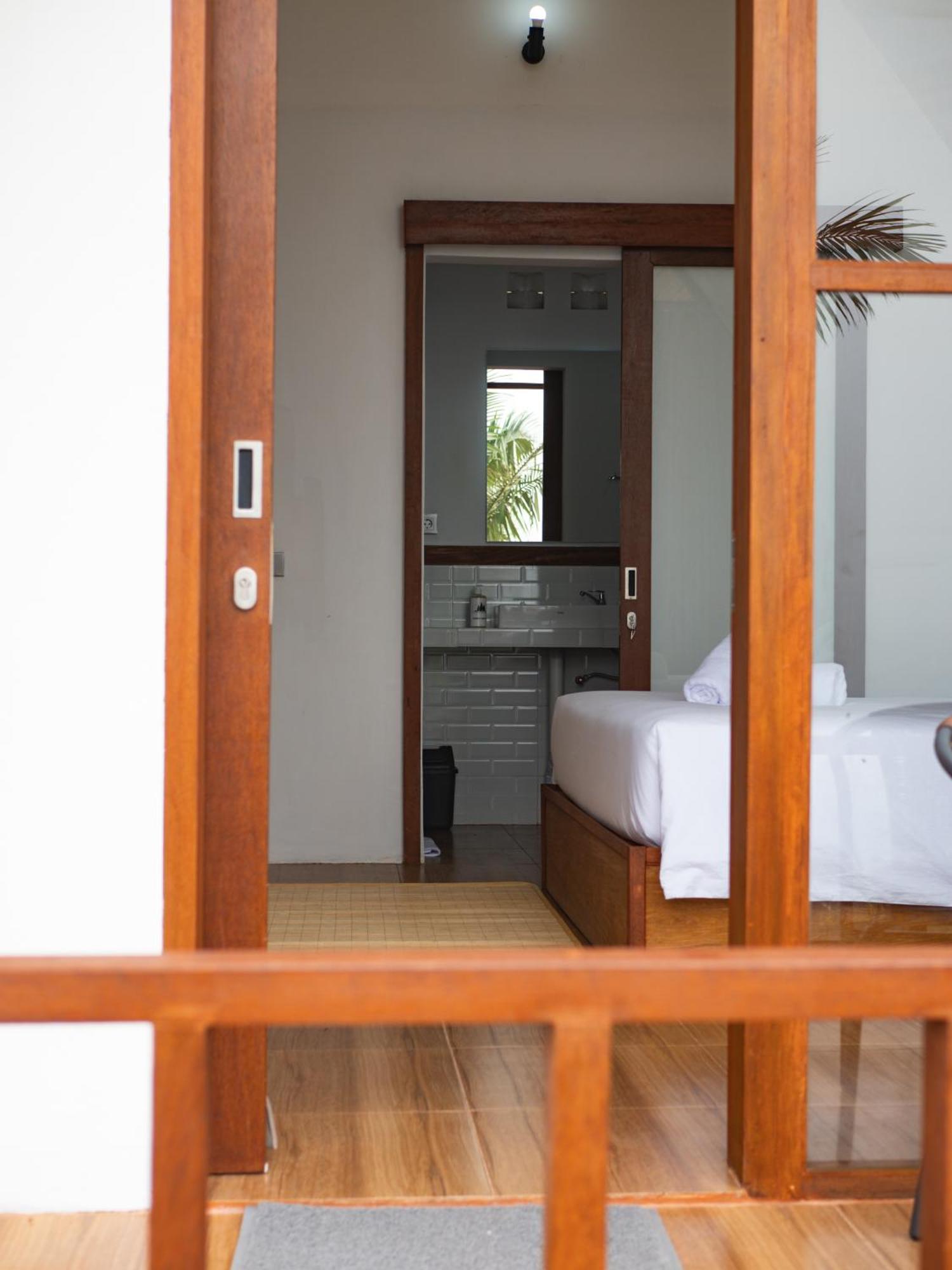 Catu Glamping Bedugul Lodge *